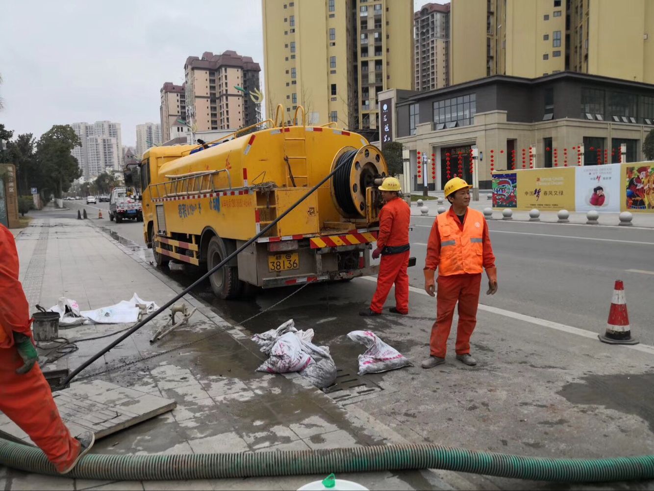 南城街道排污管道清淤-管道清洗