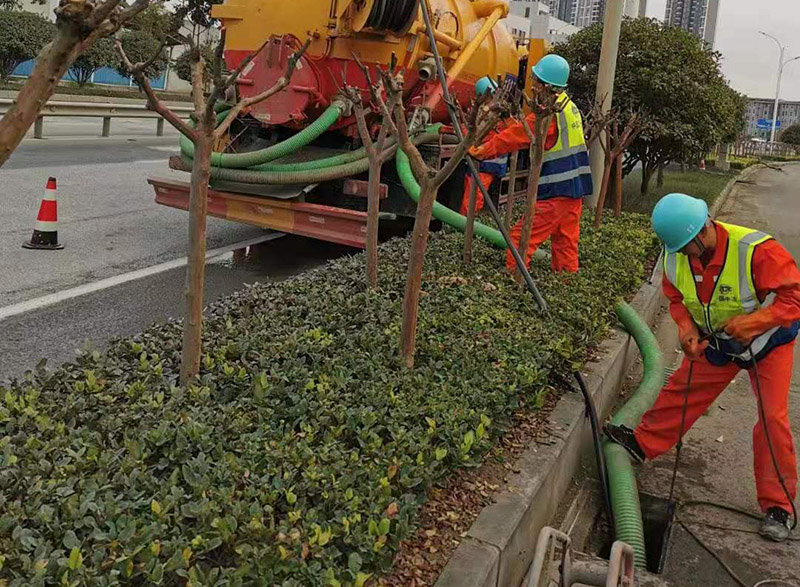 南城街道市政管道清淤